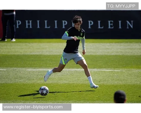 赵芳畅谈排球生涯与欧冠足球的精彩交汇与人生启示