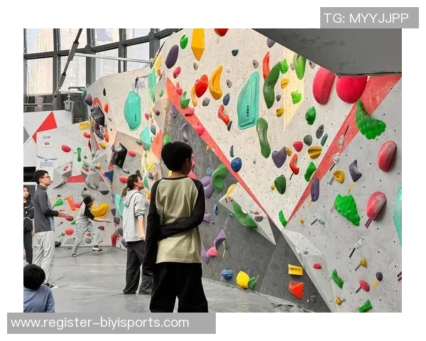 体育实时数据西安攀岩队的包夹策略分析与成败得失探讨